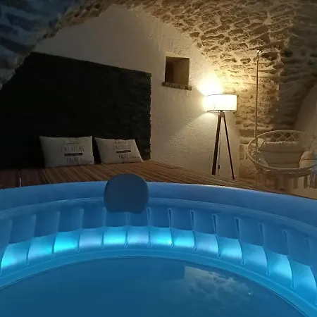 La Cachette Bed & Breakfast Aigues-Vives  Exterior photo