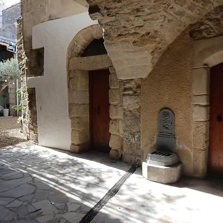 La Cachette Bed & Breakfast Aigues-Vives  Exterior photo
