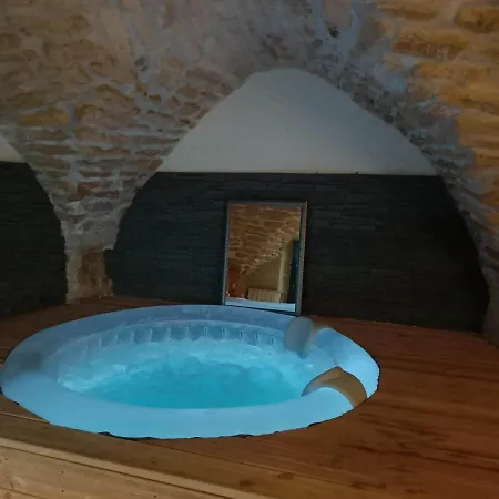 La Cachette Bed & Breakfast Aigues-Vives  Exterior photo