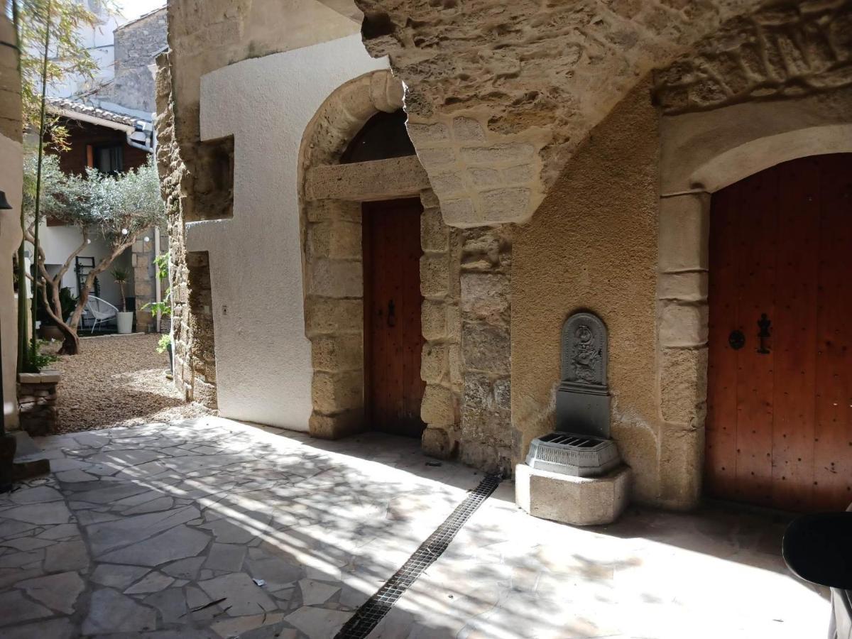 La Cachette * Aigues-Vives (Gard)