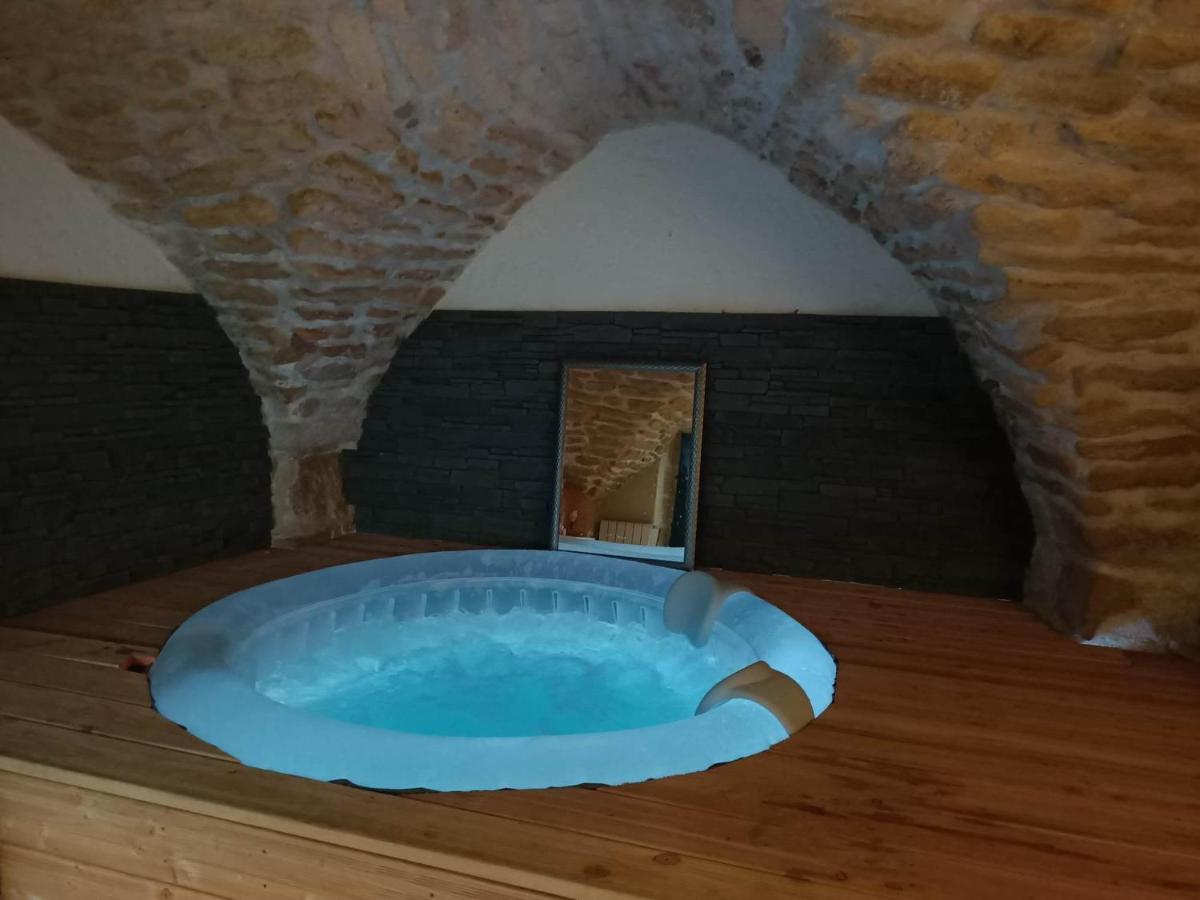 La Cachette Bed & Breakfast *